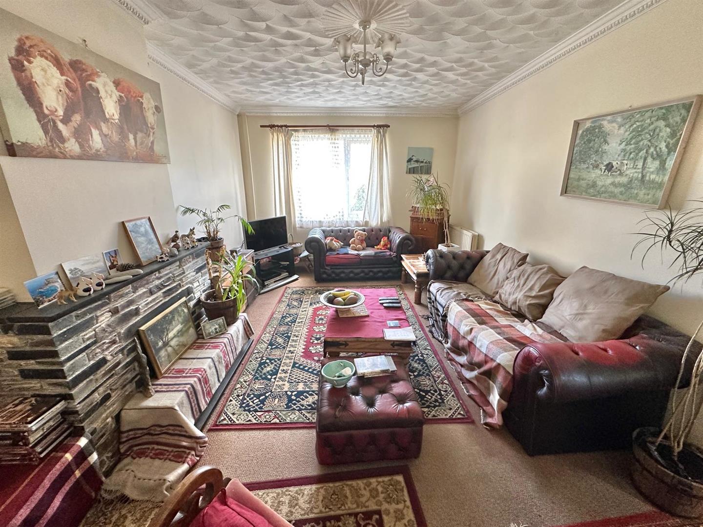3 bed property in Epworth Close, Truro